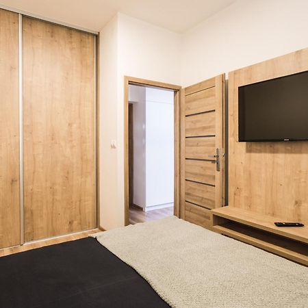 Flexihome Sk - Komenskeho - Private Parking Spot - Ultra Modern And Stylish Кошице Стая снимка
